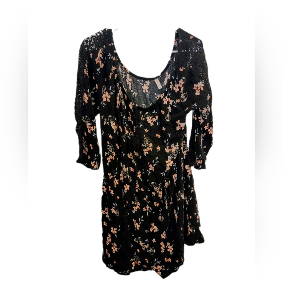 XXL Xhiliration Romper - Picture 1 of 6